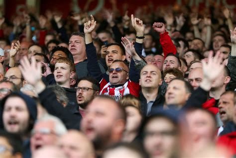 Sheffield United fans react after Leicester's James Maddison withdraws ...