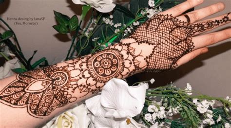 100+ Gambar Henna Tangan, Kaki, Pengantin | Motif, Corak, Model [Simple]