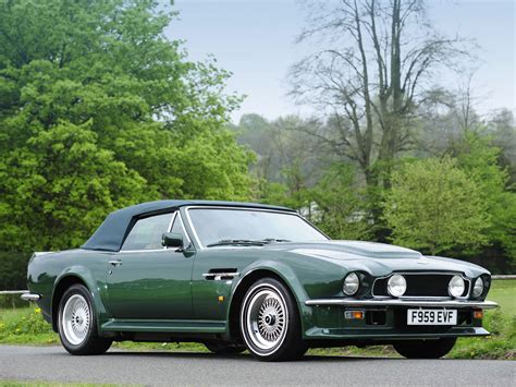 1984 Aston Martin Volante - Information and photos - MOMENTcar