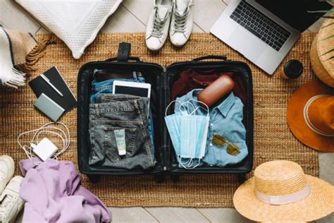 Hand Luggage Allowance: How to Pack, According to the Experts - Travel