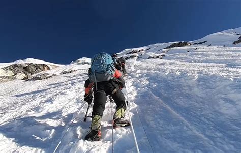 How to Obtain Island Peak Climbing Permit?