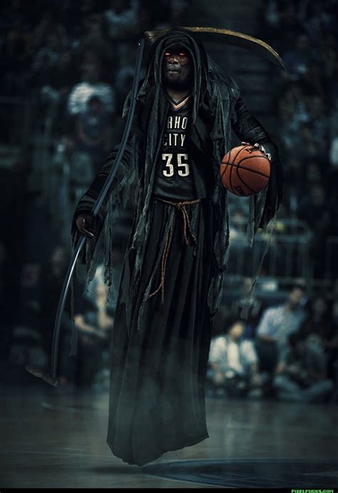 Kevin Durant As The "Slim Reaper" Is Terrifying