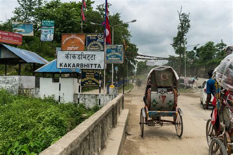 Quick guide to the India - Nepal border crossing at Panitanki - Kakarbhitta - Lost With Purpose