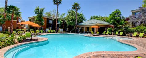 Residents | Durango Canyon Apartments