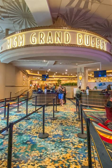 myVEGAS Rewards: MGM Grand Buffet Review 2022 - The Luxury Lowdown