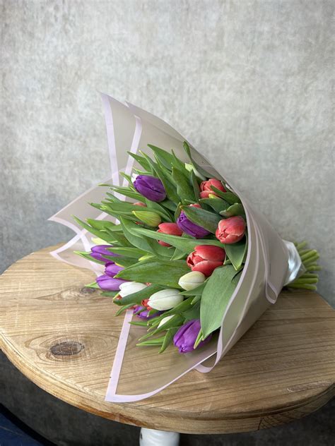 Bouquet of tulips – Purple Violet