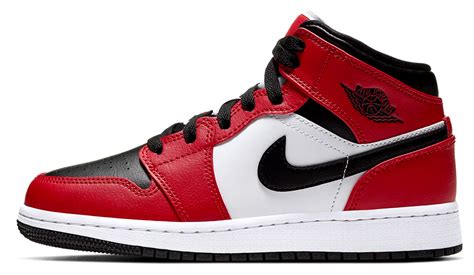 Nike Air Jordan 1 Mid Chicago – Soldsoles