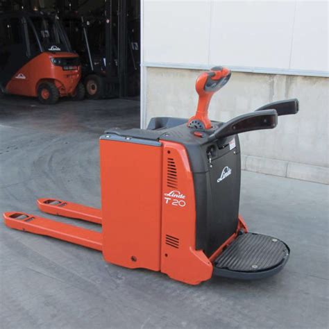 Electric Pallet Truck: A Smart Approach to Waste Management