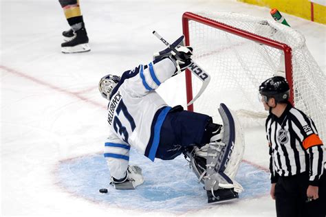 Why the Winnipeg Jets Cannot Trust Connor Hellebuyck