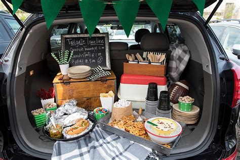 How to Throw a Winning Tailgate Party | Taste of Home