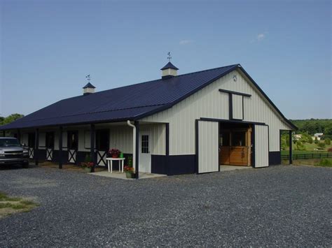 morton barn - Google Search Stables, Shed, Outdoor Structures, Horses, House Styles, Barns, Lean ...