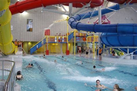 Top 21 Swimming Pools With Slides And Water Flumes - Netmums