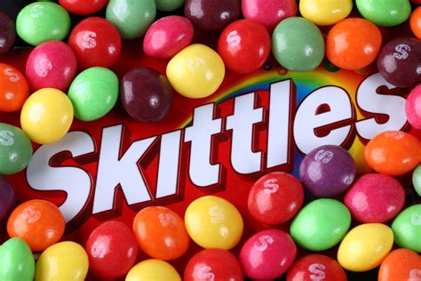 История бренда Skittles, вкусы знаменитых жевательных конфет