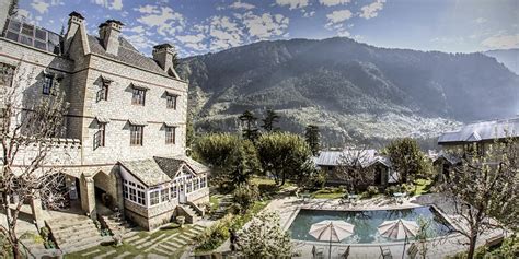 10 Top Luxurious & Boutique Hotels in Himalayas | Luxury Hotels