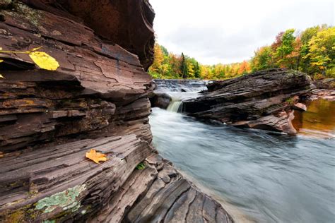 15 Best Lakes in Michigan - The Crazy Tourist