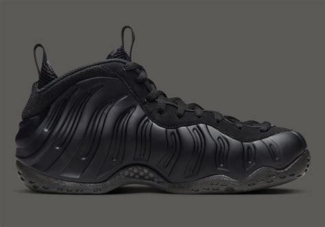 Where to Buy: Nike Foamposite "Anthracite" (2023)| Sneaker News