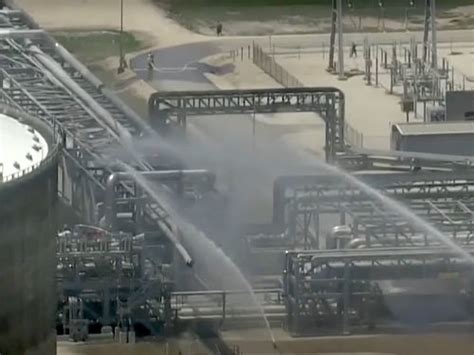 Texas Export Terminal Admits Human Error in LNG Explosion, Fire