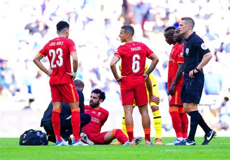 Mo Salah suffers injury in Liverpool's FA Cup final vs Chelsea - Futbol ...