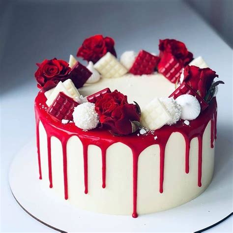 Red vs white😍😻 What do you think? I really like how all looks together. That Red...mmmm 🍰 @yummy ...