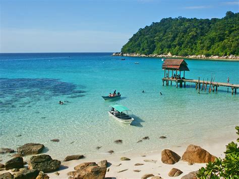 Pulau Perhentian Kecil | Travel destinations beach, Beaches in the ...