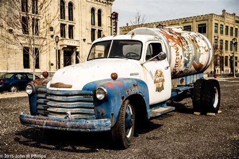 SKEPTIC PHOTO: BEER TRUCK