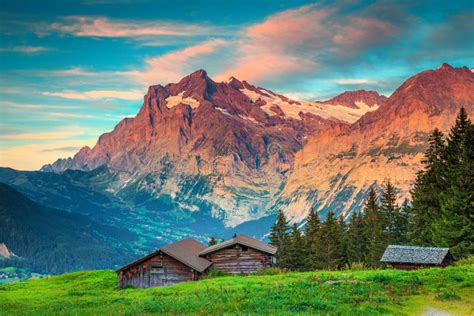 Amazing Summer Alpine Landscape with Old Wooden Lodges, Grindelwald ...