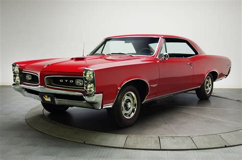 Download Pontiac Vehicle Pontiac GTO 4k Ultra HD Wallpaper