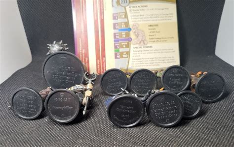 WOTC D&D Miniatures Lot With Cards Dungeons & Dragons 10 Minis | eBay