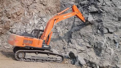 Tata Hitachi Excavator At Mines. - YouTube