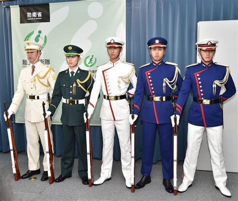 New JGSDF Ceremonial Dress Uniform [3872 x 3280] : r/uniformporn