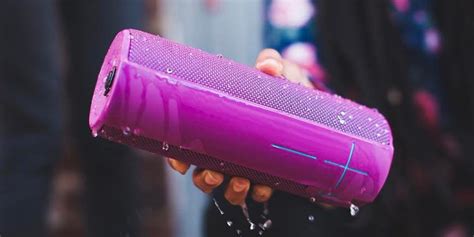 UE Boom 2 Review — a Portable Bluetooth Speaker That's Also Waterproof