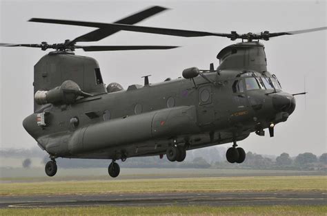 UK buys 14 new Chinooks taking the total force of heavy lift helicopters to 60 — MercoPress