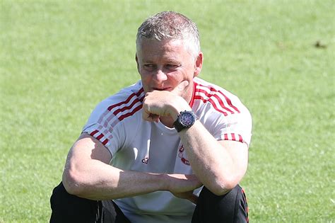 Ole Gunnar Solskjaer going 'all in' at Spurs as under-fire boss admits ...