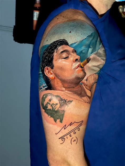 Diego Maradona | Face tattoos for women, Face tattoos, Relax tattoo