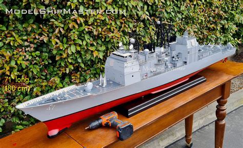 USS TICONDEROGA, large 1/96 scale model