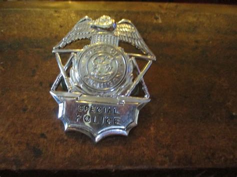 Michigan State Police Hat Badge - Vintage Uniform Hat… - Gem