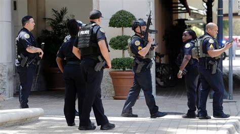 Making The Best: Shooting at upscale Florida mall leaves 2 dead