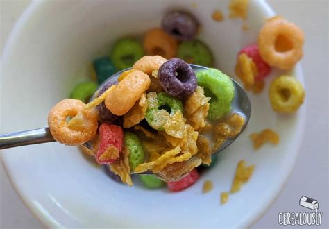 Review: Kellogg’s Mashups (Frosted Flakes + Froot Loops) - Cerealously