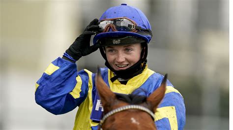 Hollie Doyle makes history on Trueshan in opener at Ascot | Racing News | Sky Sports