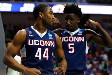 UConn Huskies Live Stream | Uconn huskies, Uconn, Uconn basketball