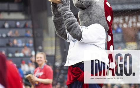 April 12, 2022: Columbus Clippers mascot Louseal performs in the ...