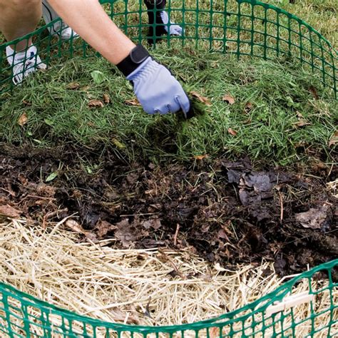 Garden Project: Creating Comforter Compost | Hachette Book Group