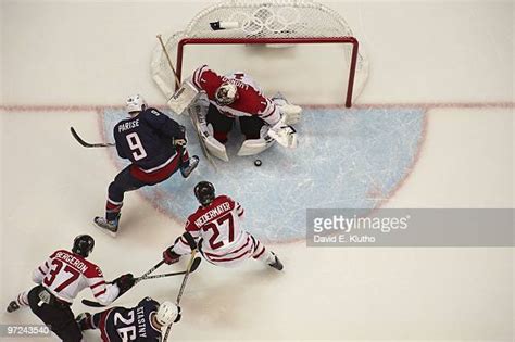 431 Zach Parise Olympics Stock Photos, High-Res Pictures, and Images ...