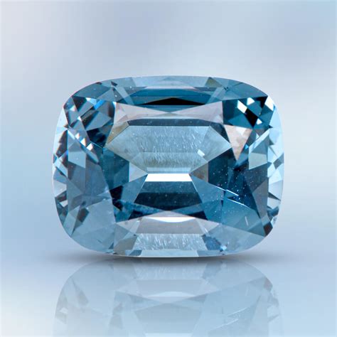 3.70ct Blue Spinel | Wixon Jewelers