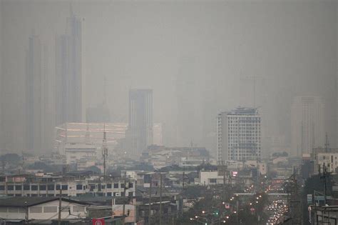 Air pollution in Thailand. Every year Northern Thailand is covered ...