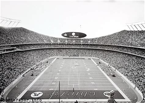 Stadium Firsts: Kansas City Chiefs at Arrowhead Stadium, 8/12/1972 ...