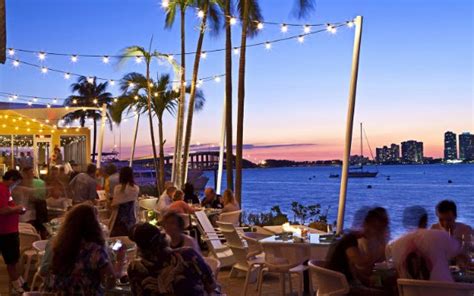 Best Waterfront Restaurants in Miami | Miami & Miami Beach