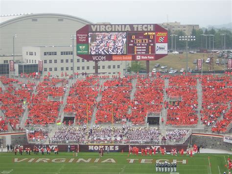 File:Virginia Tech vs Georgia Tech 2005 Orange Effect.jpg - Wikipedia ...