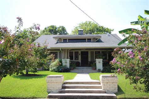 Gentilly Terrace Neighborhood New Orleans - Crescent City Living