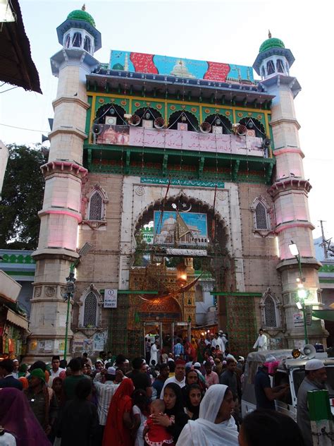 Ajmer Sharif Dargah | Beautiful Places